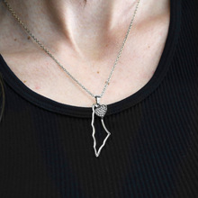 Load image into Gallery viewer, Palestine Map Outline & Heart Necklace Chain Pendant