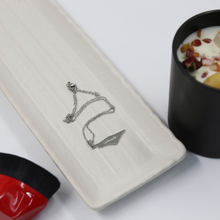 Load image into Gallery viewer, Palestine Map Necklace "فلسطين"