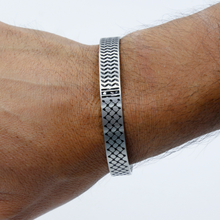 Load image into Gallery viewer, Palestine Keffiye Bangle