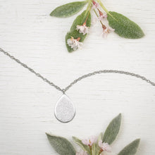 Load image into Gallery viewer, Teardrop Ayatul Kursi Necklace
