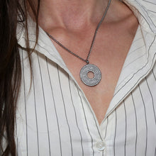 Load image into Gallery viewer, Ayatul Kursi Cubic Zirconia Round Pendant
