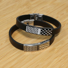 Load image into Gallery viewer, Palestinian Keffiyah Engraved Leather Bracelet Men
